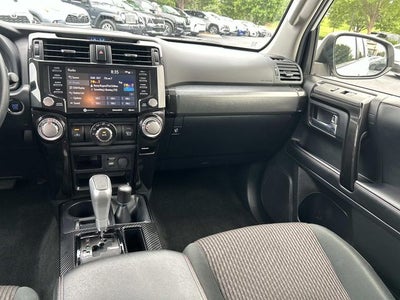 2024 Toyota 4Runner TRD Off-Road