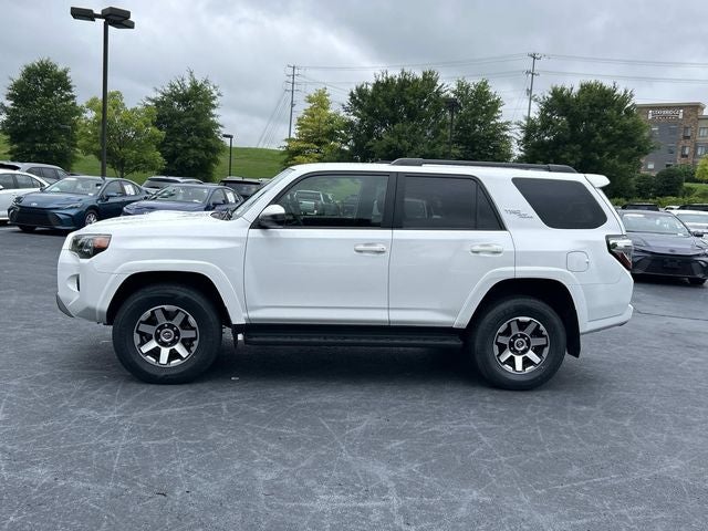 2024 Toyota 4Runner TRD Off-Road