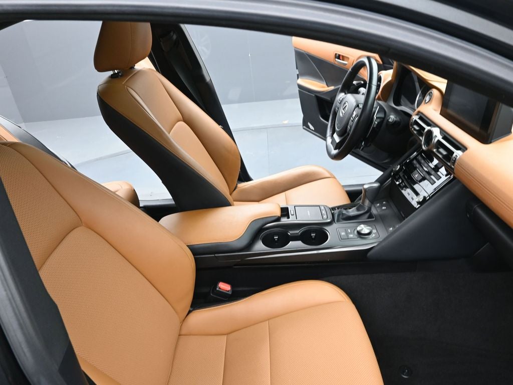 2021 Lexus IS 300