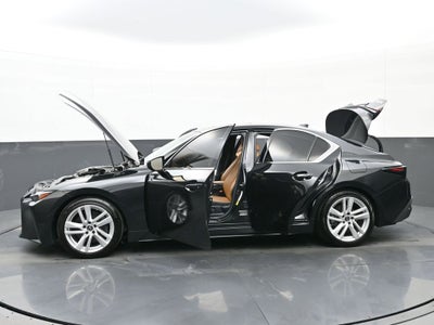 2021 Lexus IS 300