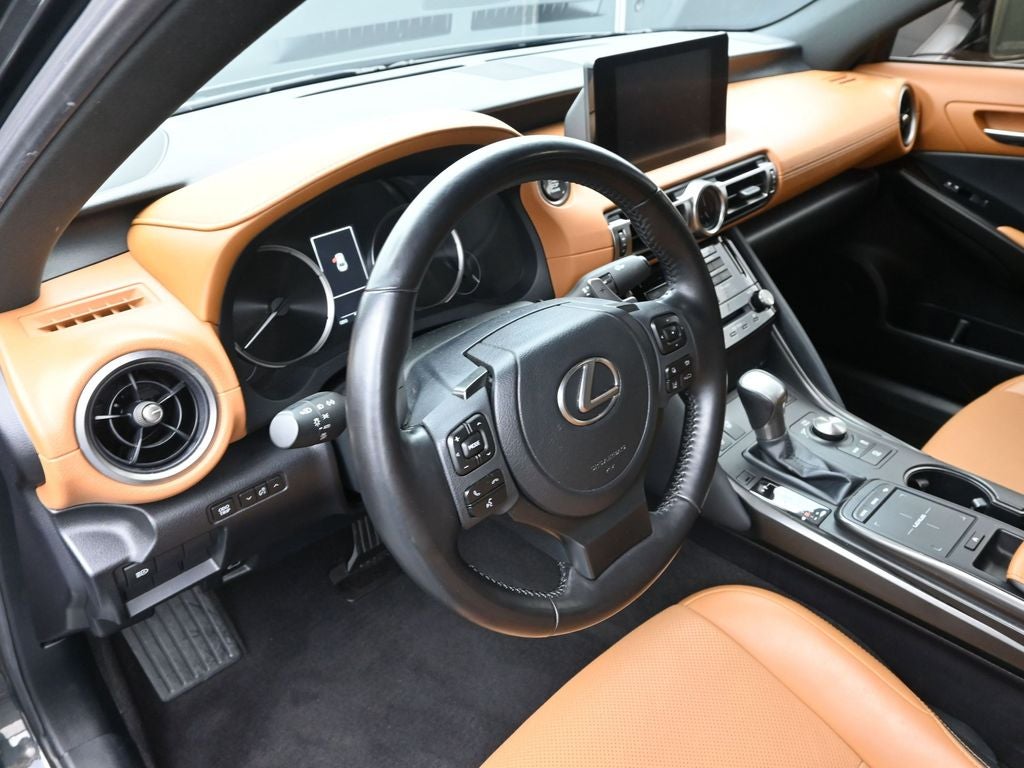 2021 Lexus IS 300