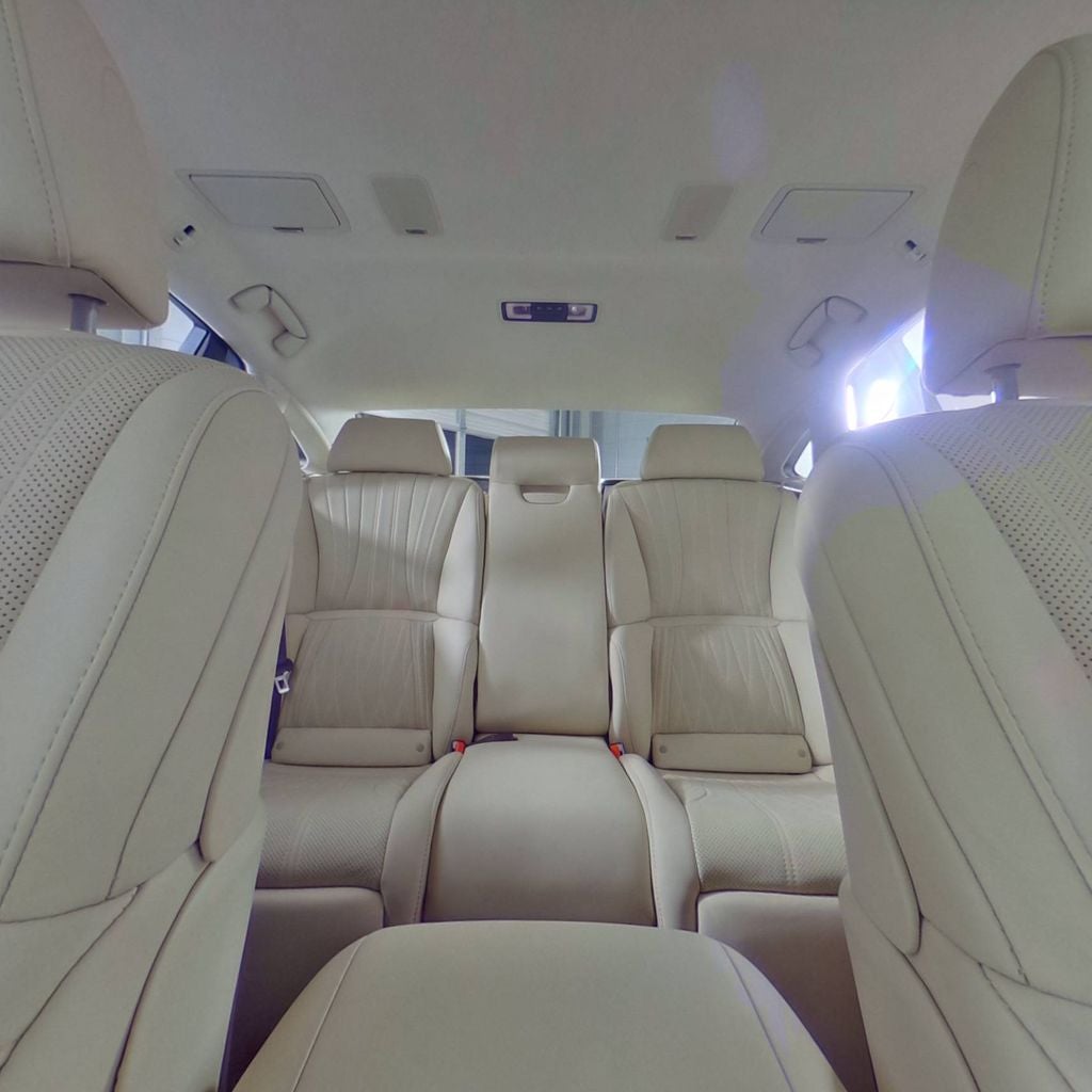 2018 Lexus LS 500h Luxury