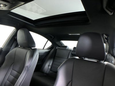 2023 Lexus IS 350 F SPORT Handling