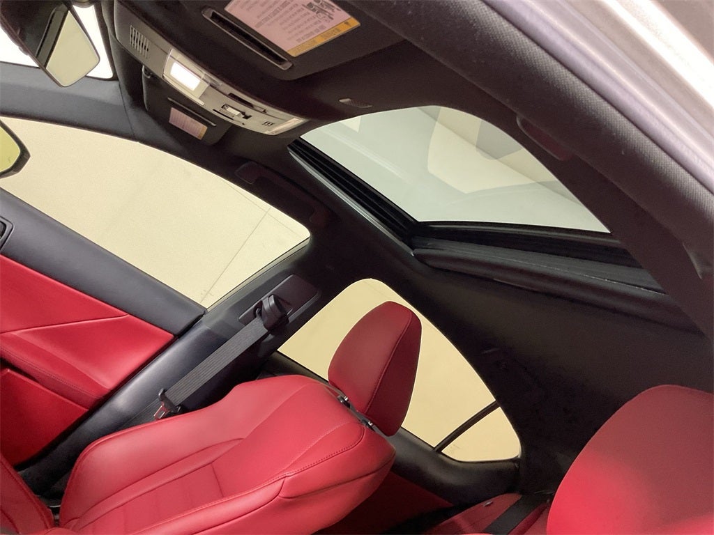 2023 Lexus IS 350 F SPORT Handling