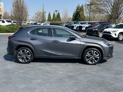 2023 Lexus UX 250h