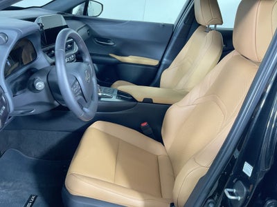 2025 Lexus UX 300h Premium