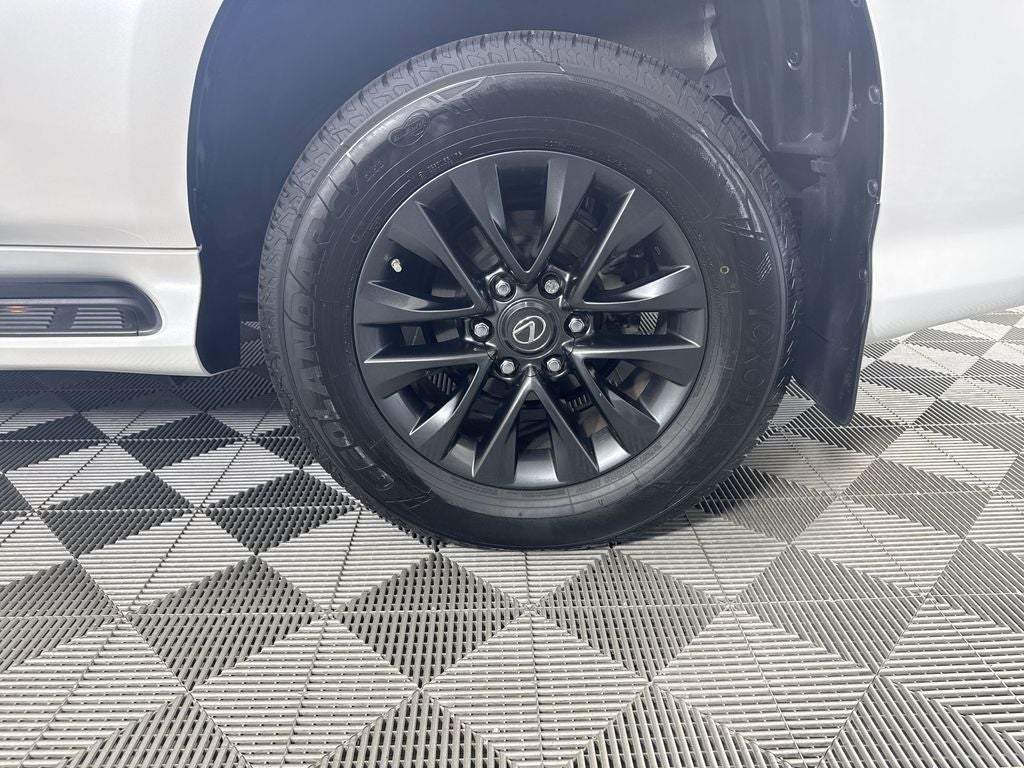 2023 Lexus GX 460