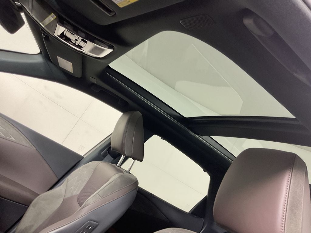 2025 Lexus RX 450h+ Luxury