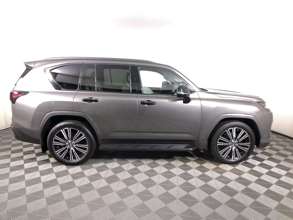 2023 Lexus LX 600 Luxury