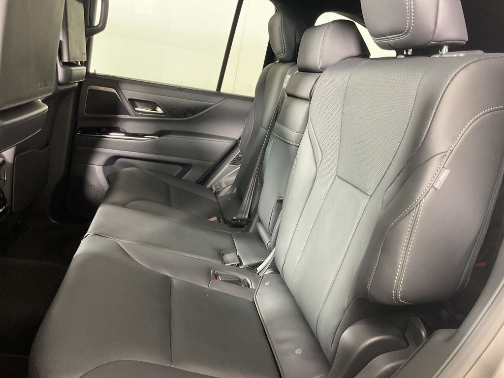 2025 Lexus LX 600 Luxury