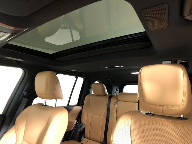 2025 Lexus LX 700h Luxury