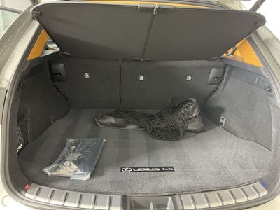 2025 Lexus NX 350h Premium