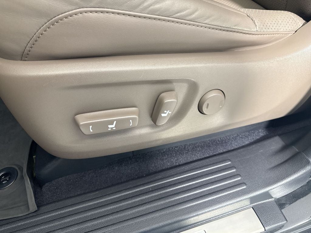 2023 Lexus GX 460 Luxury