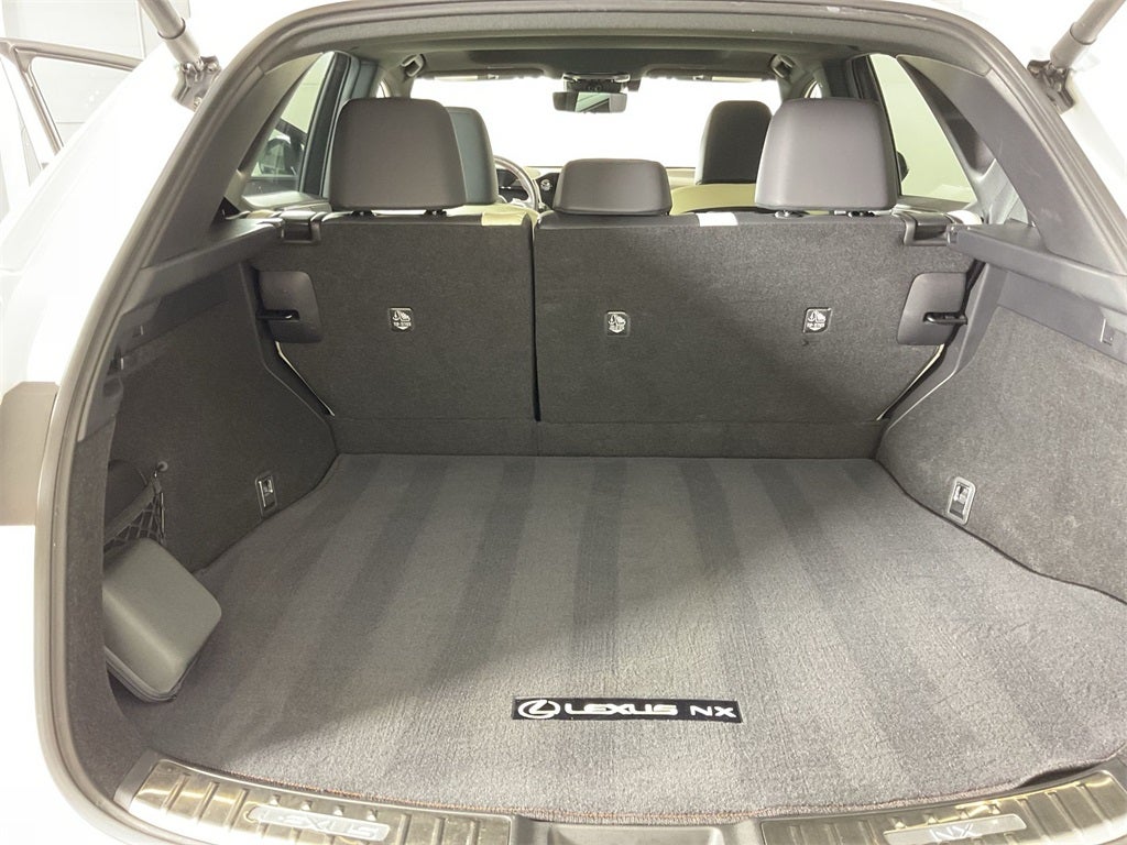 2023 Lexus NX 350h Luxury