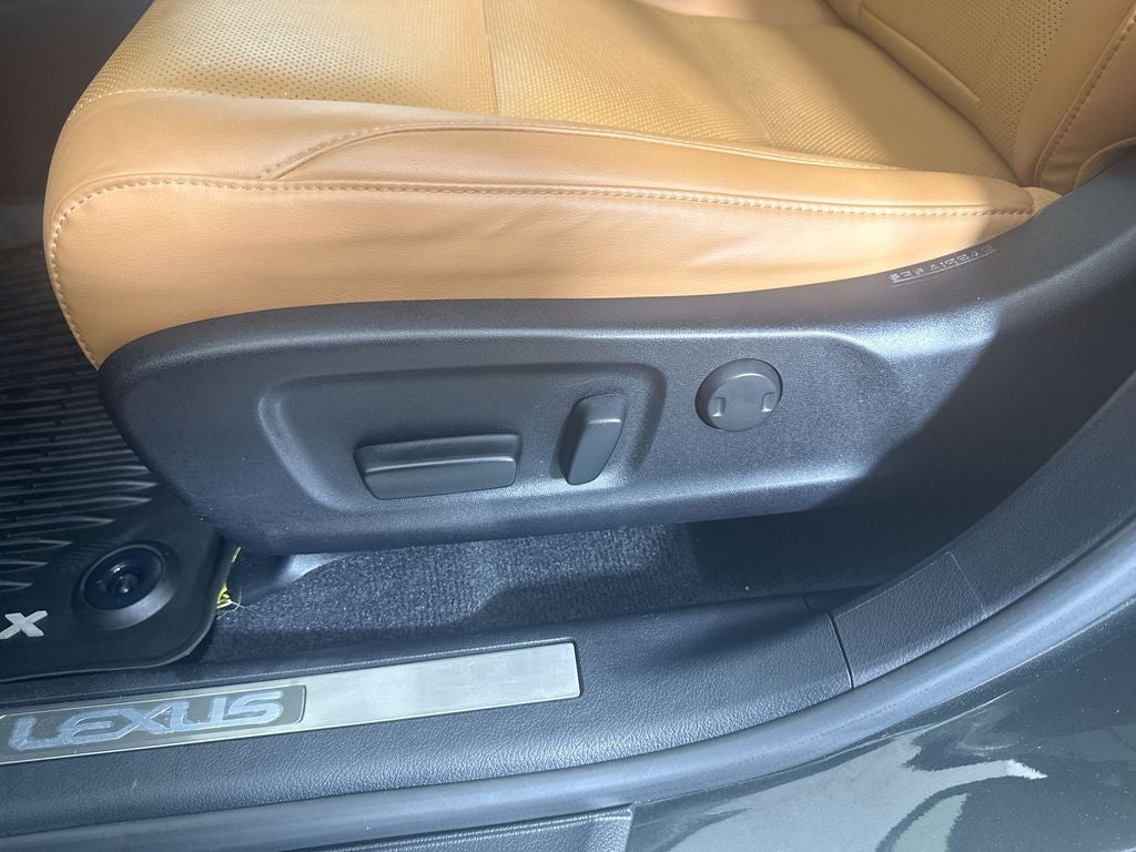 2022 Lexus RX 350L Premium