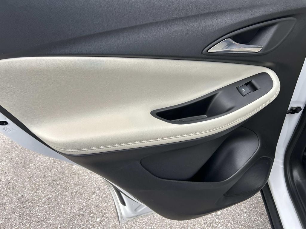 2022 Buick Encore GX Essence