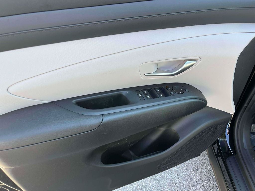 2026 Hyundai Tucson Hybrid SE