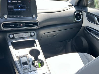 2023 Hyundai Kona Electric SE