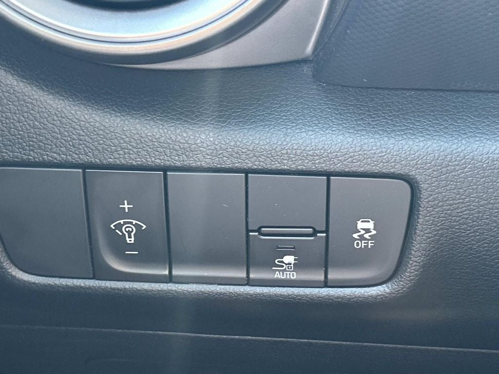 2023 Hyundai Kona Electric SEL