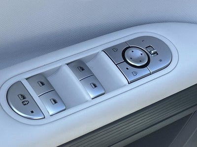 2024 Hyundai IONIQ 5 SE