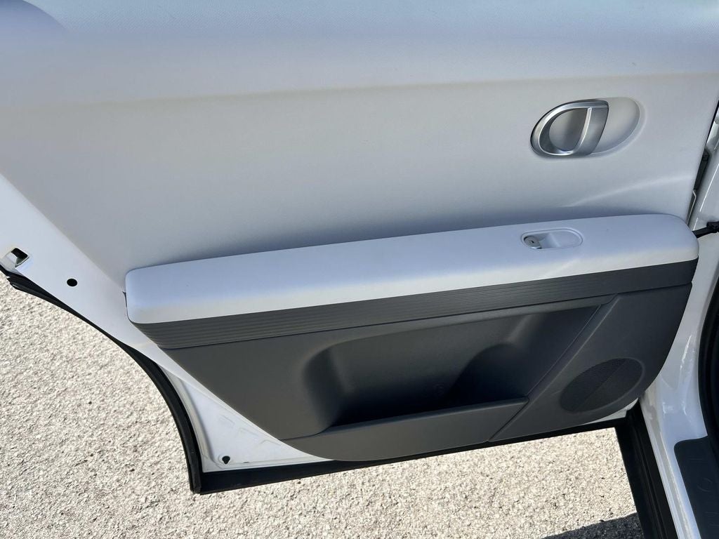 2024 Hyundai IONIQ 5 SE