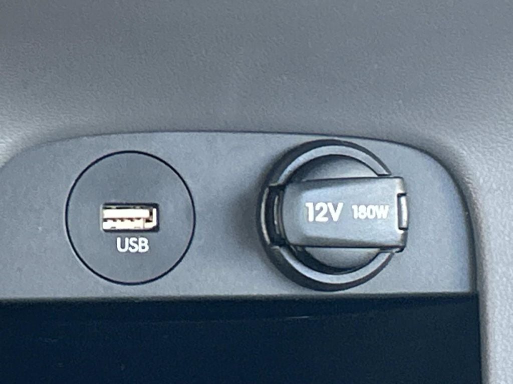 2024 Hyundai IONIQ 5 SE