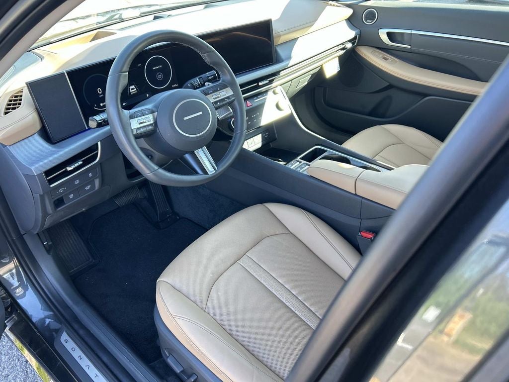 2025 Hyundai Sonata Hybrid Limited