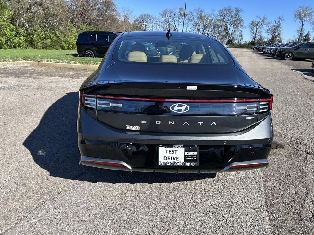 2025 Hyundai Sonata Hybrid Limited