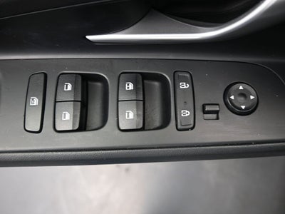 2022 Hyundai Elantra SE