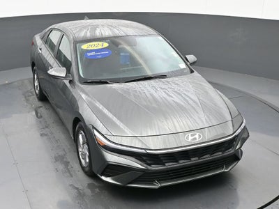 2024 Hyundai Elantra SE