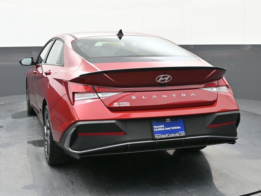 2025 Hyundai Elantra SEL Sport