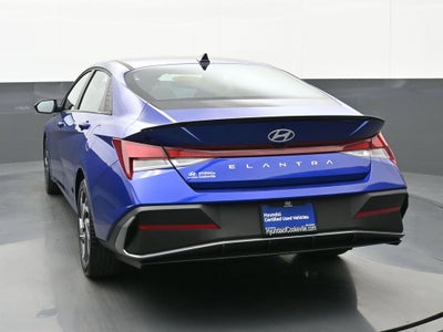 2025 Hyundai Elantra SEL Sport