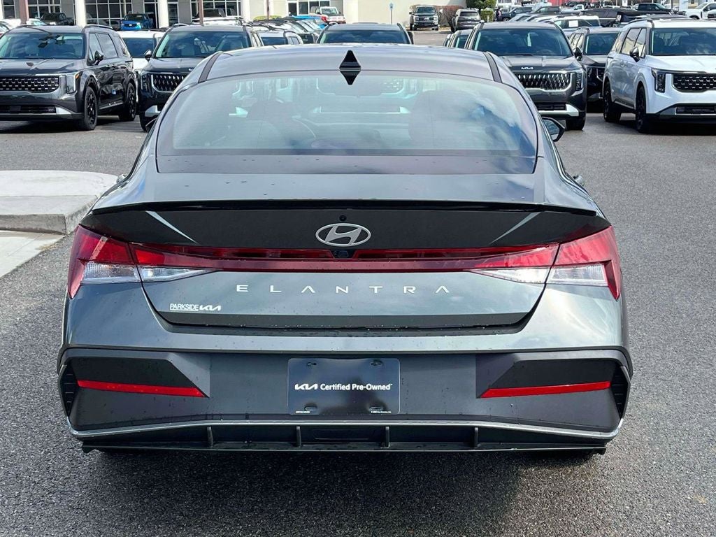 2025 Hyundai Elantra SEL Sport