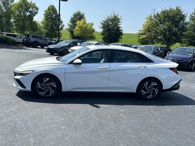 2024 Hyundai Elantra Hybrid Limited