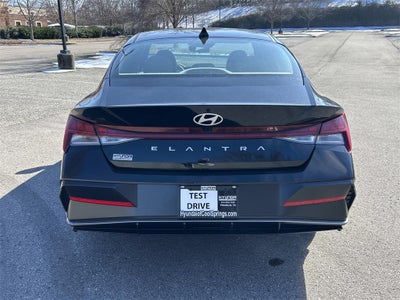 2025 Hyundai Elantra SEL Convenience