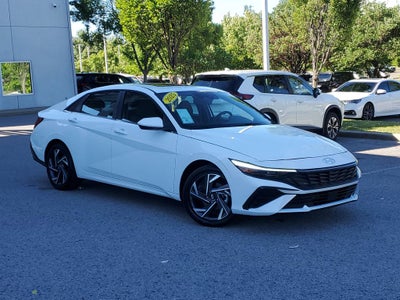 2025 Hyundai Elantra SEL Convenience
