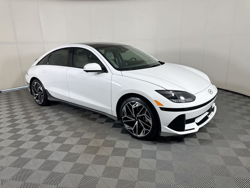 2025 Hyundai IONIQ 6 Limited