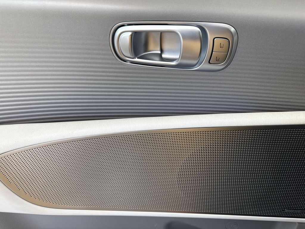 2025 Hyundai IONIQ 6 Limited