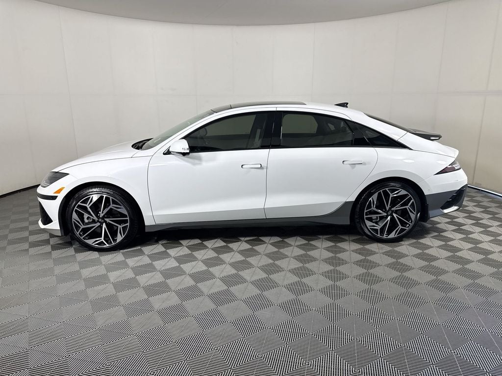 2025 Hyundai IONIQ 6 Limited