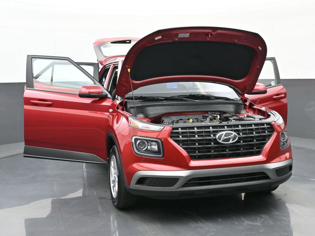 2025 Hyundai Venue SE