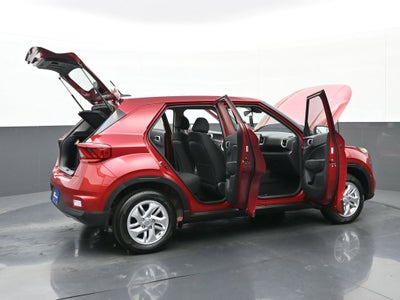 2025 Hyundai Venue SE
