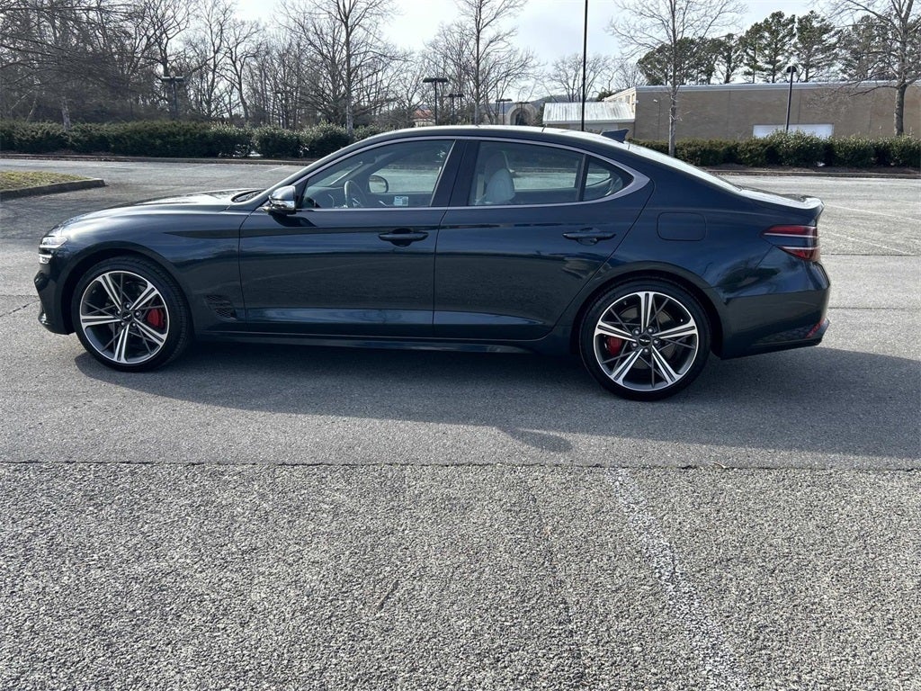 2025 Genesis G70 2.5T