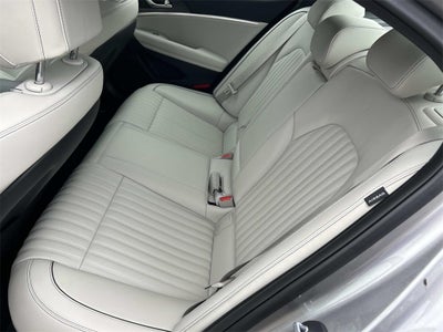 2025 Genesis G70 2.5T