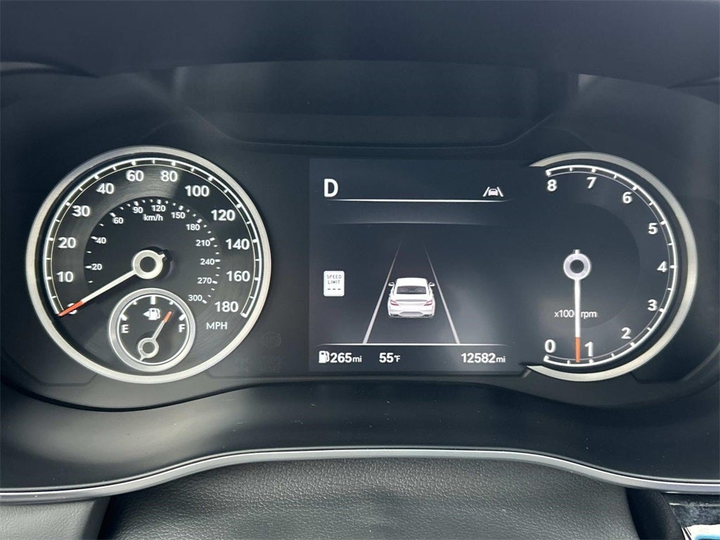 2025 Genesis G70 2.5T