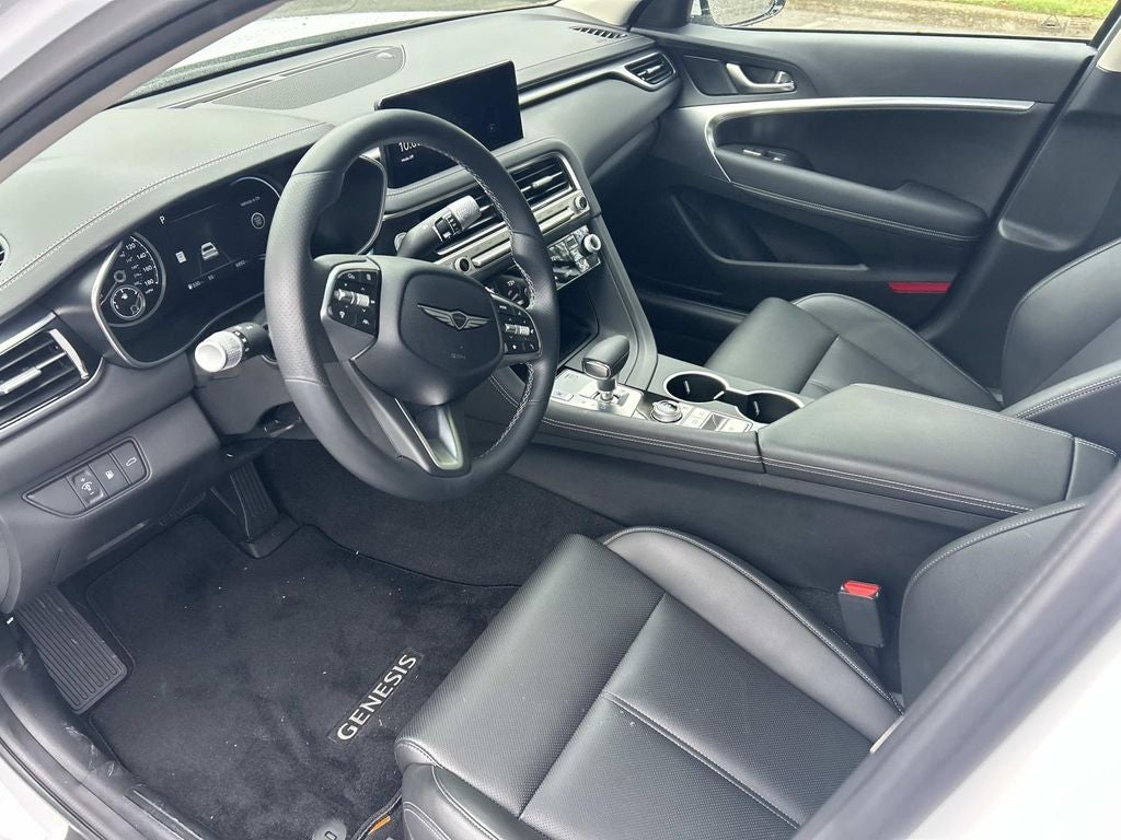 2025 Genesis G70 2.5T