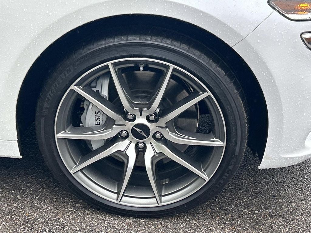 2025 Genesis G70 2.5T