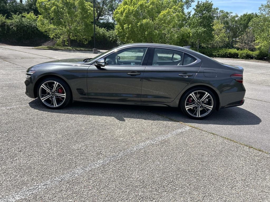2025 Genesis G70 2.5T