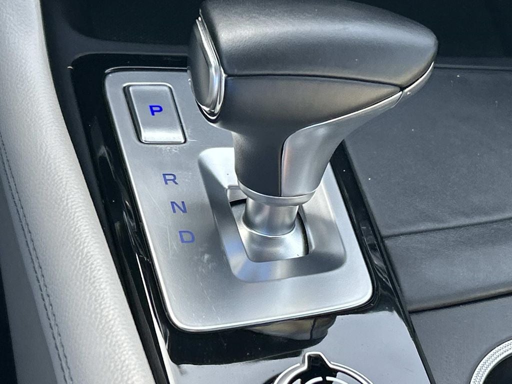 2022 Genesis G70 2.0T