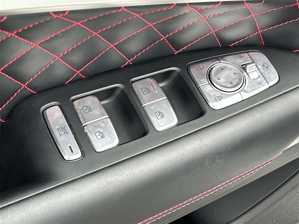 2025 Genesis G70 3.3T Sport Advanced