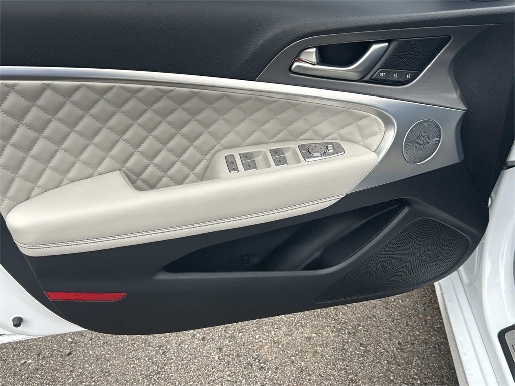 2025 Genesis G70 3.3T Sport Advanced